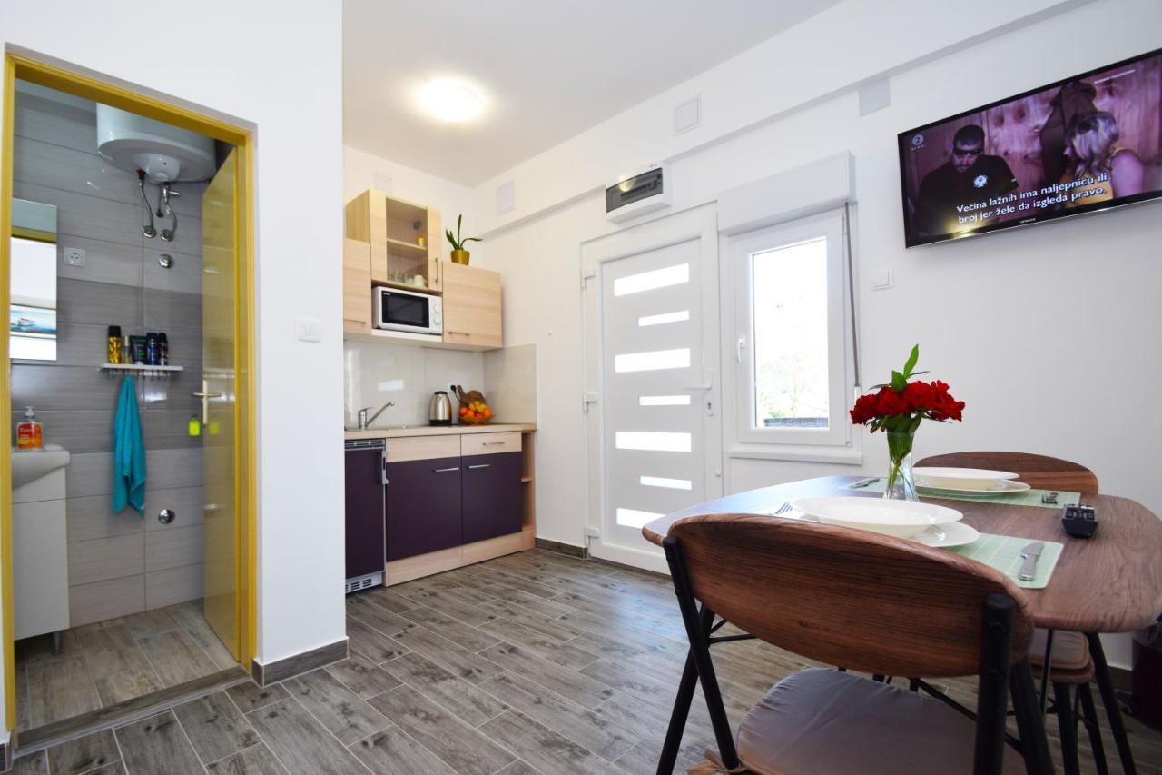 Holiday Home Zeljko,Marija & Jakov Стариград-Пакленица Экстерьер фото