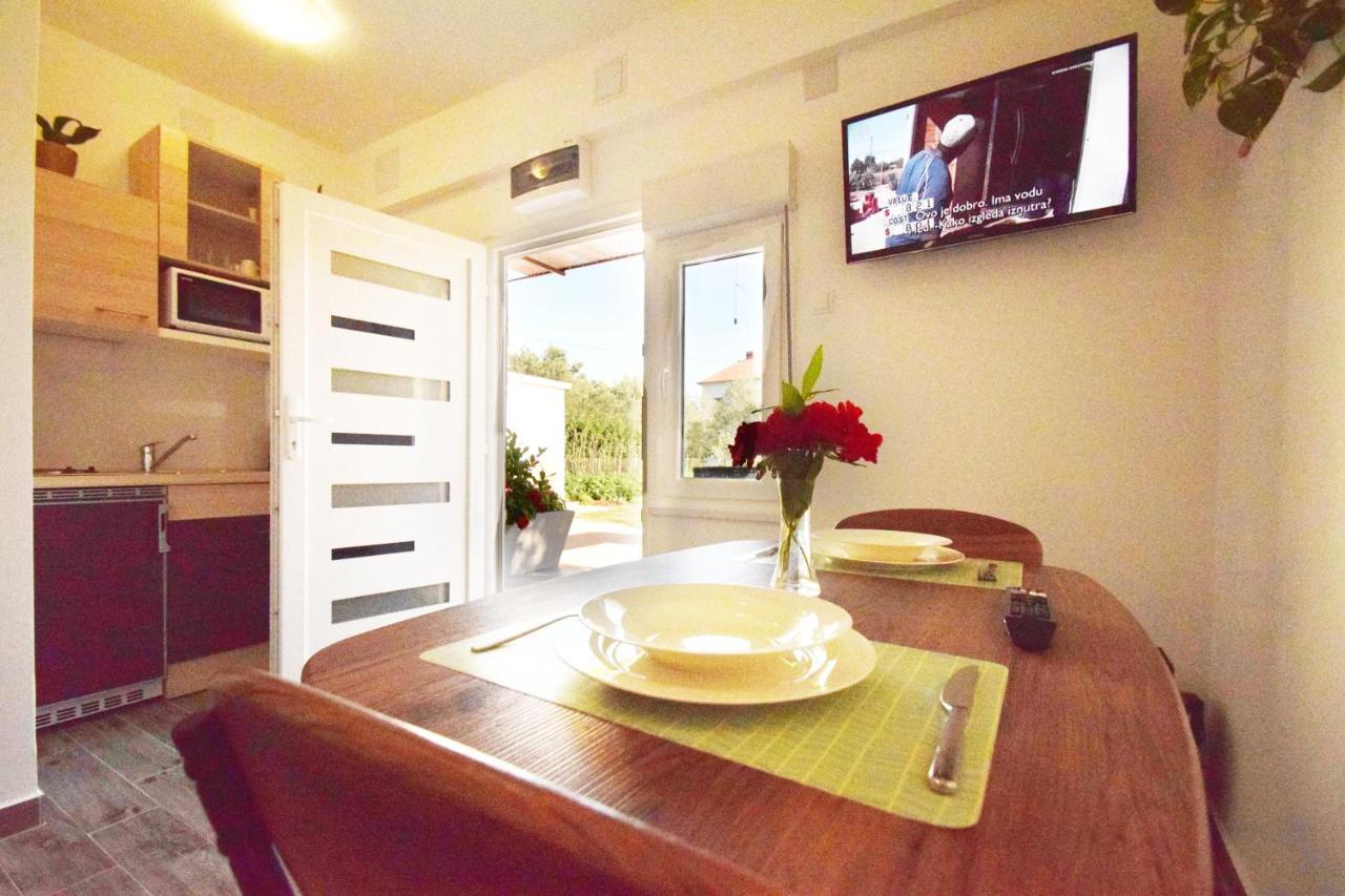 Holiday Home Zeljko,Marija & Jakov Стариград-Пакленица Экстерьер фото
