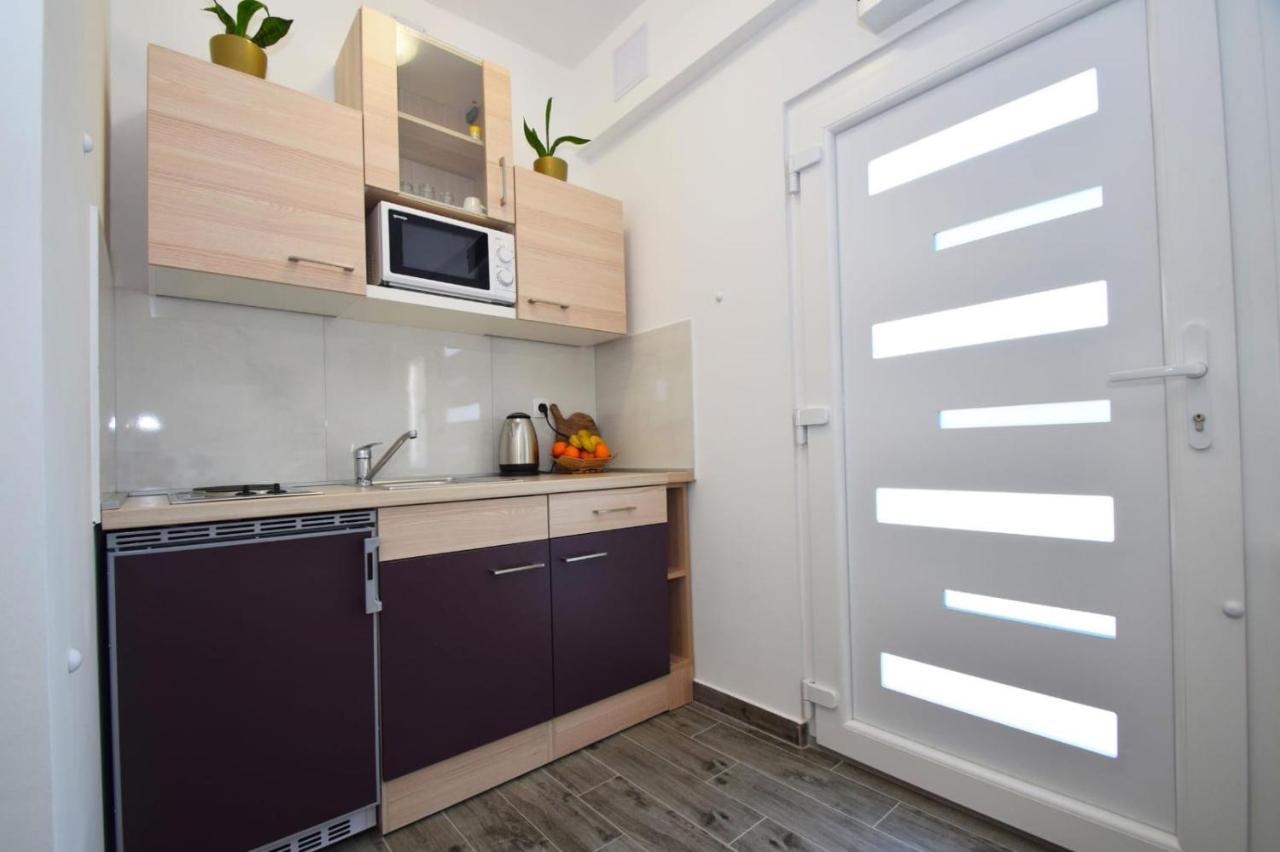 Holiday Home Zeljko,Marija & Jakov Стариград-Пакленица Экстерьер фото