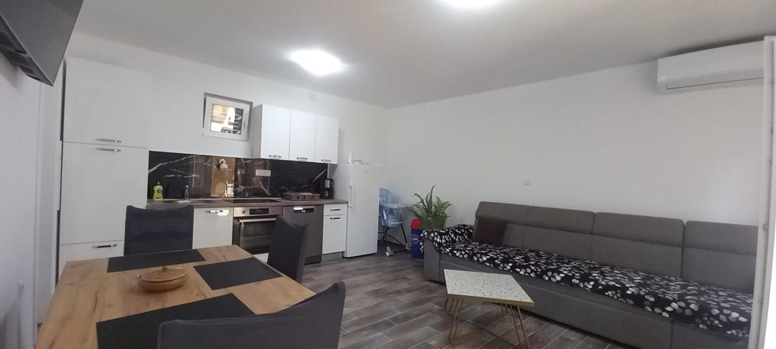 Holiday Home Zeljko,Marija & Jakov Стариград-Пакленица Экстерьер фото
